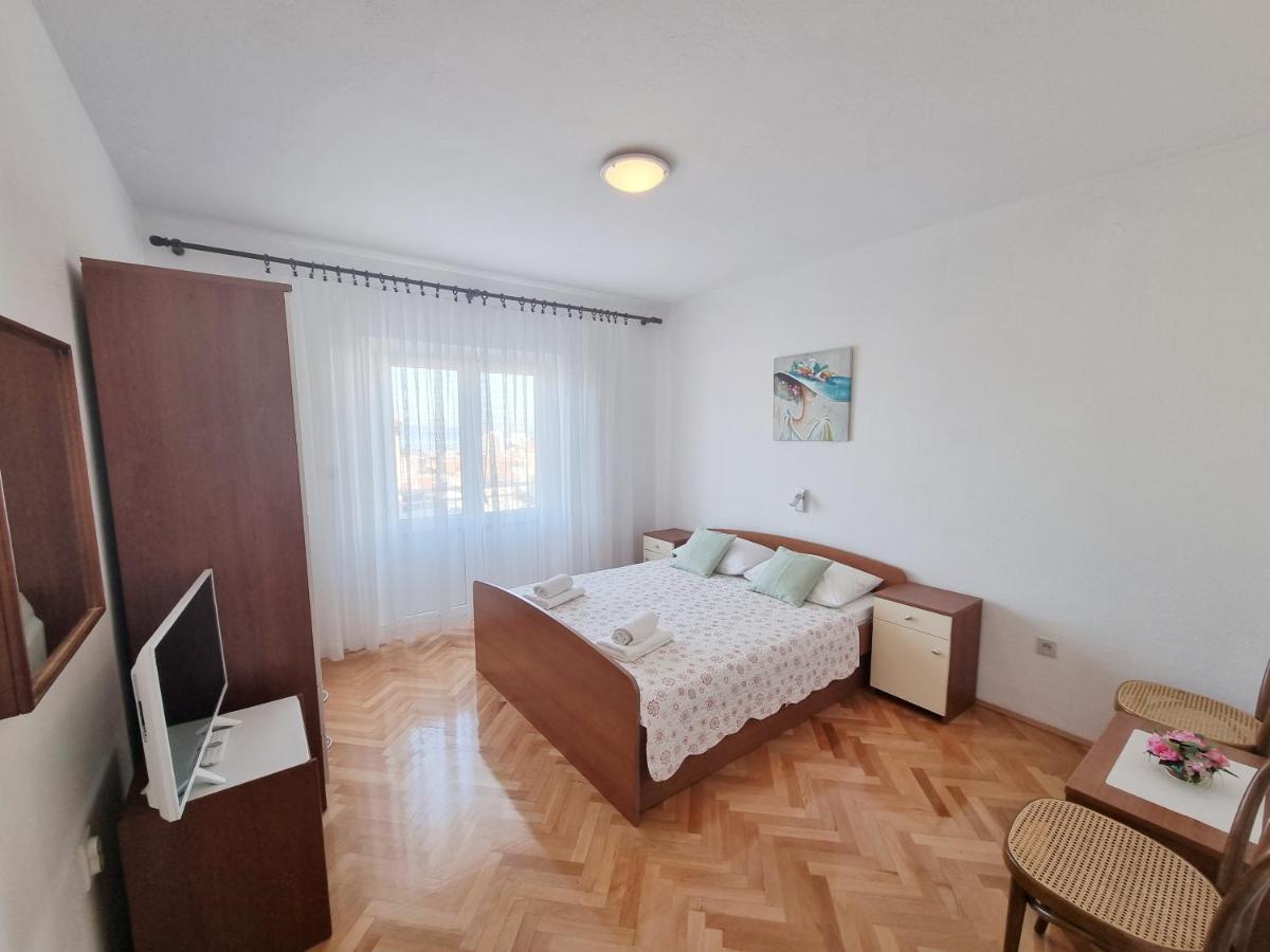 Apartman Bidol Makarska Exterior photo